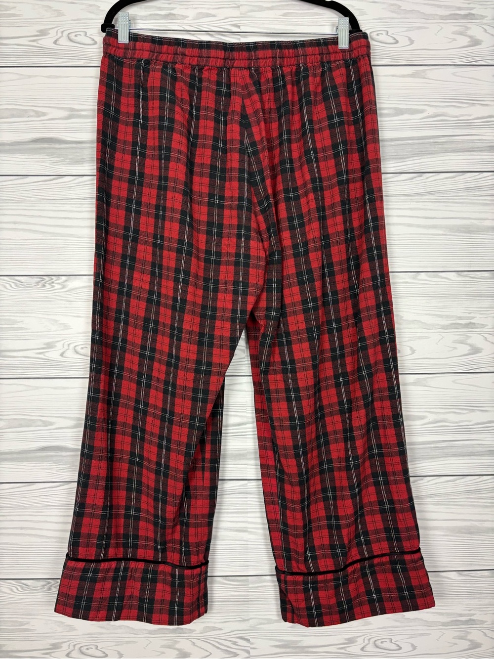 Johnny Was The Zariah long PJ set pajamas size large red plaid floral embroidery - Picture 7 of 15